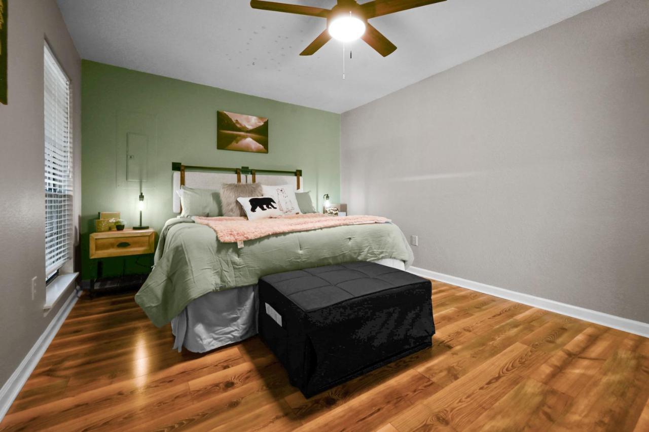 Private Mountain Cabin, Hot Tub Escape In The Smokies, With The View Sevierville Exteriör bild