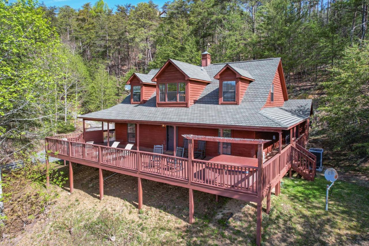 Private Mountain Cabin, Hot Tub Escape In The Smokies, With The View Sevierville Exteriör bild