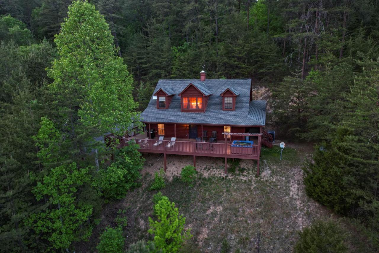 Private Mountain Cabin, Hot Tub Escape In The Smokies, With The View Sevierville Exteriör bild