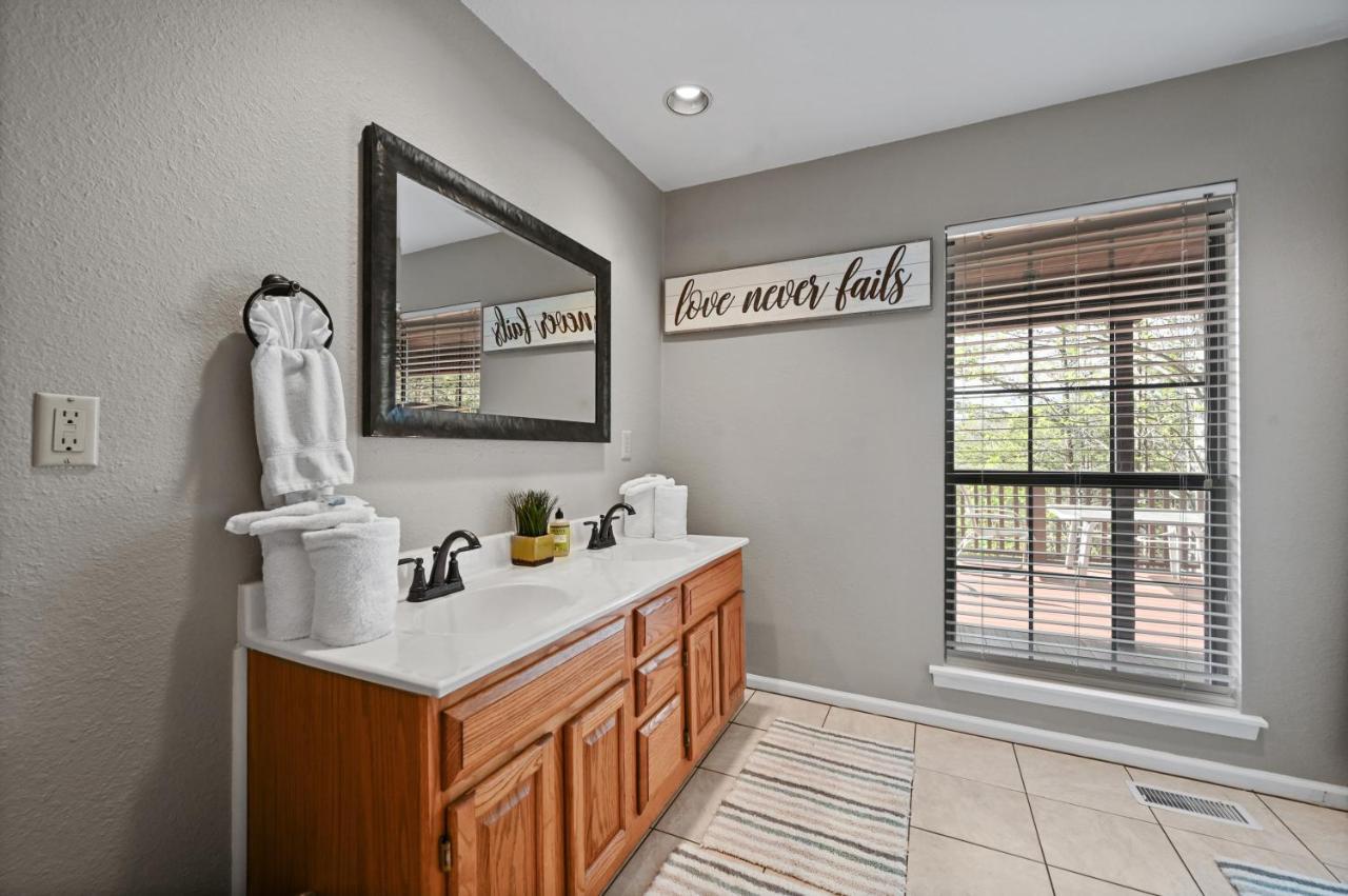 Private Mountain Cabin, Hot Tub Escape In The Smokies, With The View Sevierville Exteriör bild
