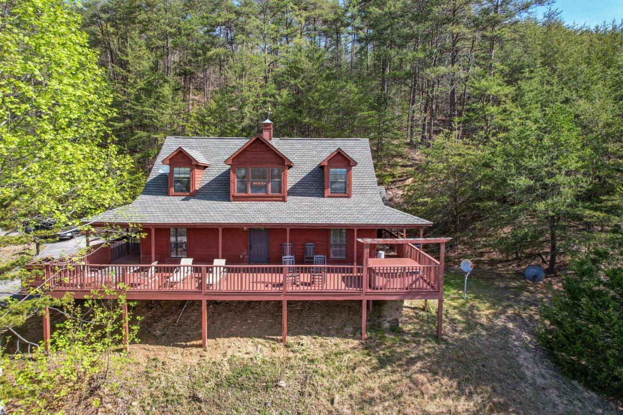 Private Mountain Cabin, Hot Tub Escape In The Smokies, With The View Sevierville Exteriör bild