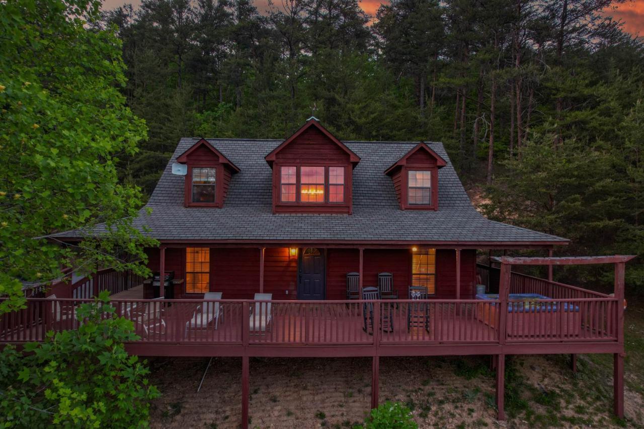 Private Mountain Cabin, Hot Tub Escape In The Smokies, With The View Sevierville Exteriör bild
